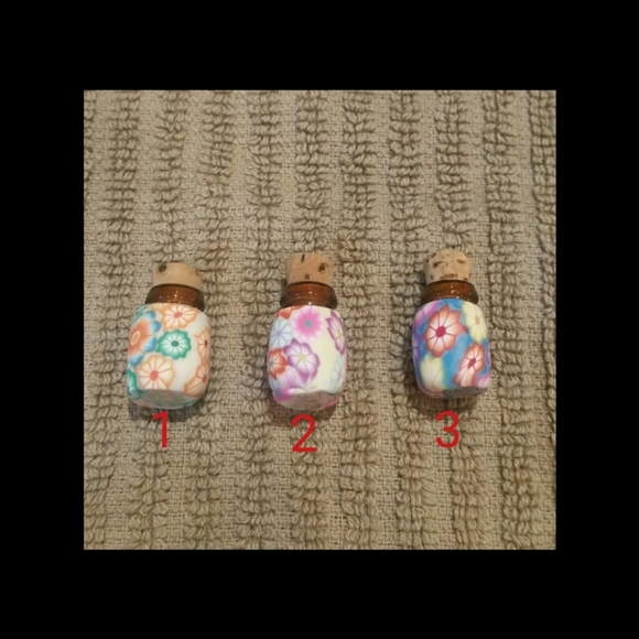 - Clay amber mini snuff jar wicca herbal stones last one poison jar - Picture 5 of 10